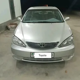 Toyota Camry 2003