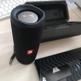 JBL Flip 5