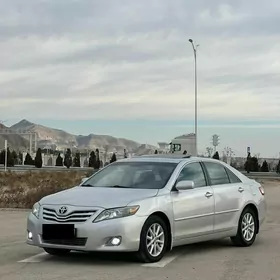 Toyota Camry 2010