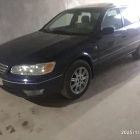 Toyota Camry 2001