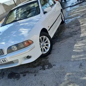 BMW E39 1996