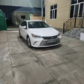 Toyota Camry 2016