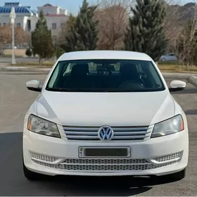 Volkswagen Passat 2012