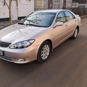 Toyota Camry 2003