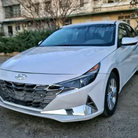 Hyundai Elantra 2021