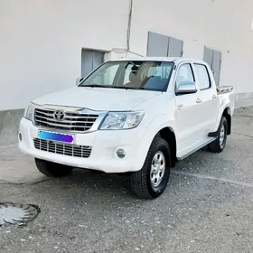 Toyota Hilux 2010