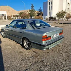 BMW 525 1989