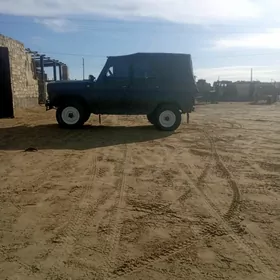 UAZ 469 1986