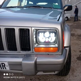 Jeep Cherokee 2001