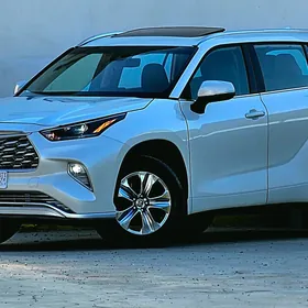 Toyota Highlander 2021