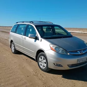 Toyota Sienna 2009