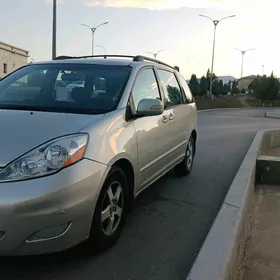 Toyota Sienna 2007