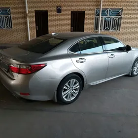 Lexus ES 350 2015