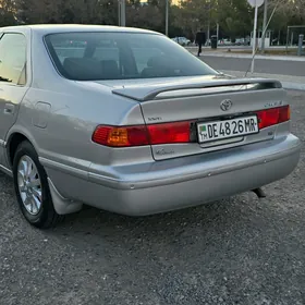 Toyota Camry 2000