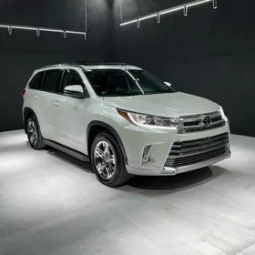 Toyota Highlander 2019