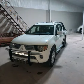 Mitsubishi L200 2007