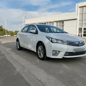 Toyota Corolla 2015