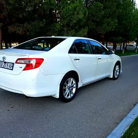 Toyota Camry 2012