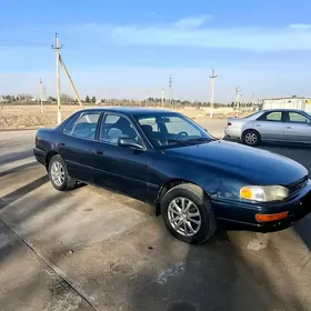 Toyota Camry 1993