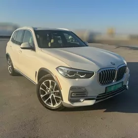 BMW X5 2019