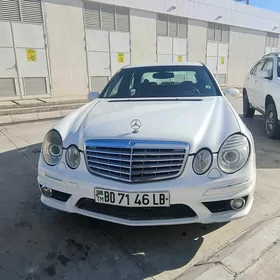 Mercedes-Benz E320 2004