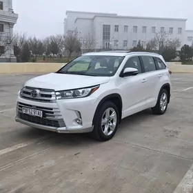 Toyota Highlander 2019