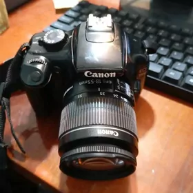 canon eos 1100 d