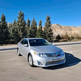 Toyota Camry 2013