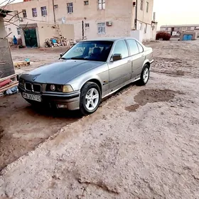 BMW 320 1992