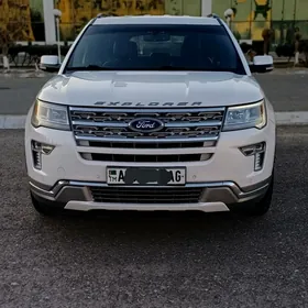 Ford Explorer 2018