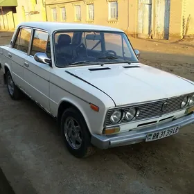 Lada 2103 1982