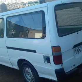 Toyota Hiace 1995