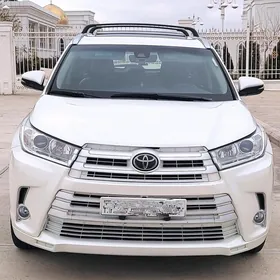 Toyota Highlander 2017