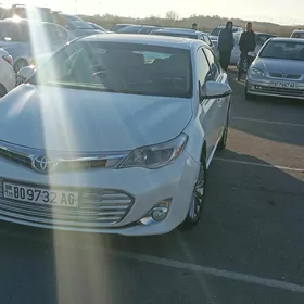 Toyota Avalon 2013