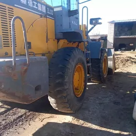 XCMG LW300F 2010