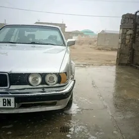 BMW 730 1992