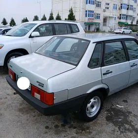 Lada 21099 2004