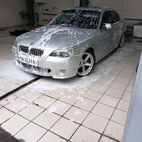 BMW 530 2004