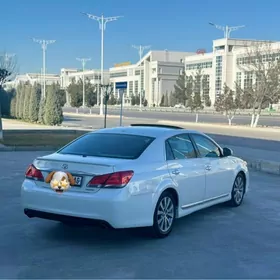 Toyota Avalon 2011