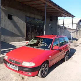 Opel Astra 1996