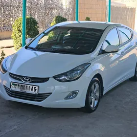 Hyundai Elantra 2011