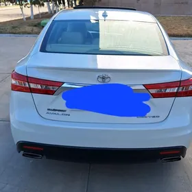 Toyota Avalon 2015