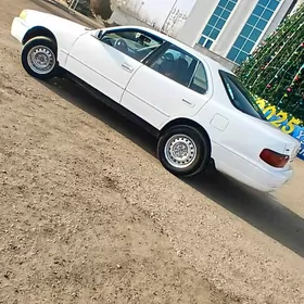 Toyota Camry 1995