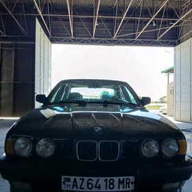 BMW 525 1990