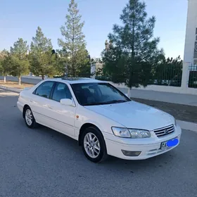 Toyota Camry 1999