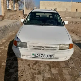 Opel Astra 1995