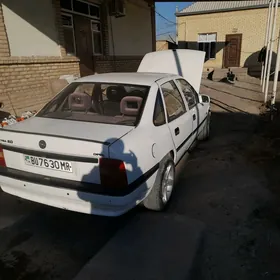 Opel Vectra 1992