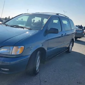 Toyota Sienna 2002