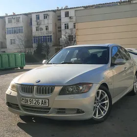 BMW 330 2005