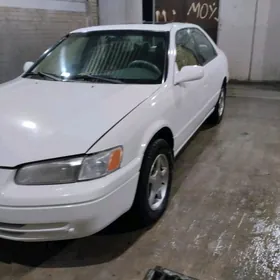 Toyota Camry 1998